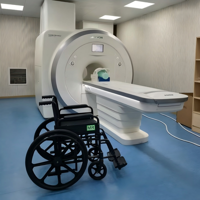 Silla de ruedas de MRI bariátrica con capacidad de 600 libras, ancho de asiento de 24 pulgadas y marco no magnético