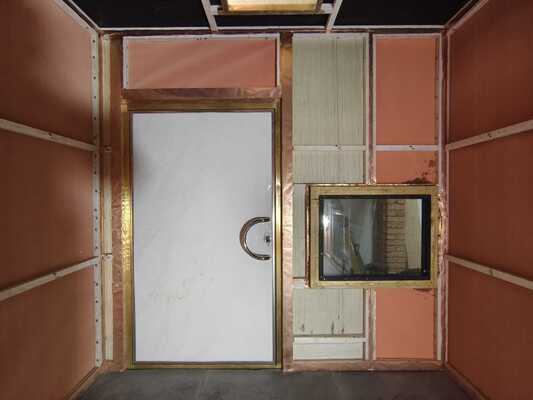 Ventana blindada con RF fácil de montar 1200 * 900mm con malla de cobre de latón para protección EMI de 10-130MHz